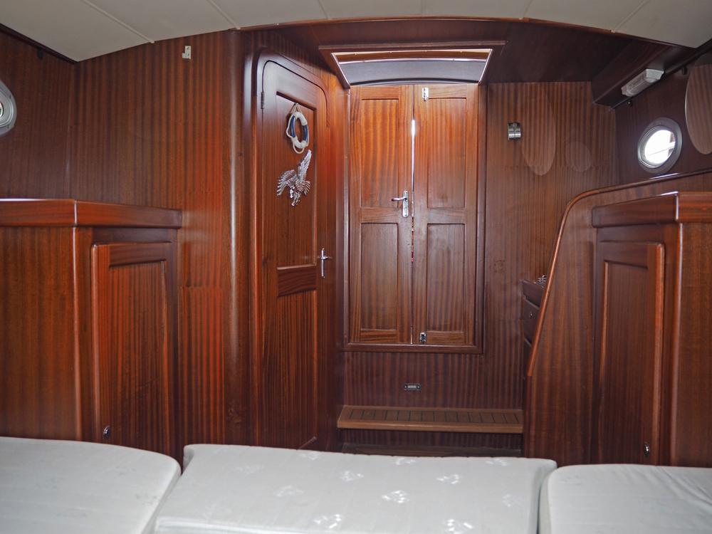 Vorschiff, Innenausstattung